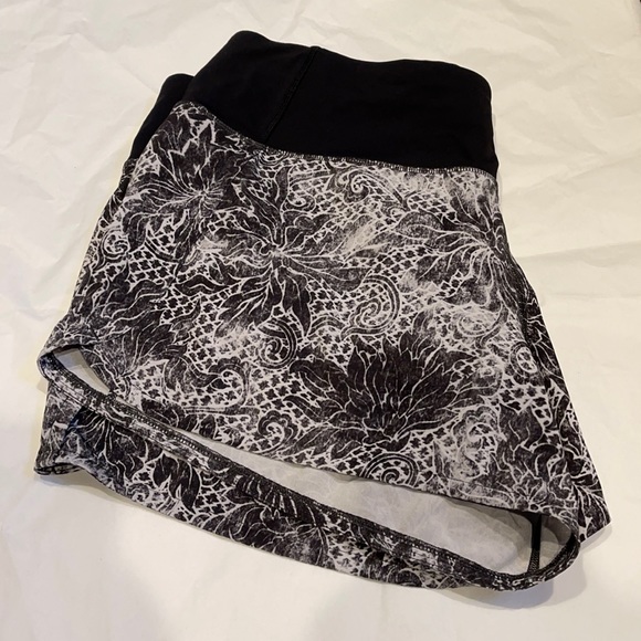 lululemon athletica Pants - Luluemon shorts